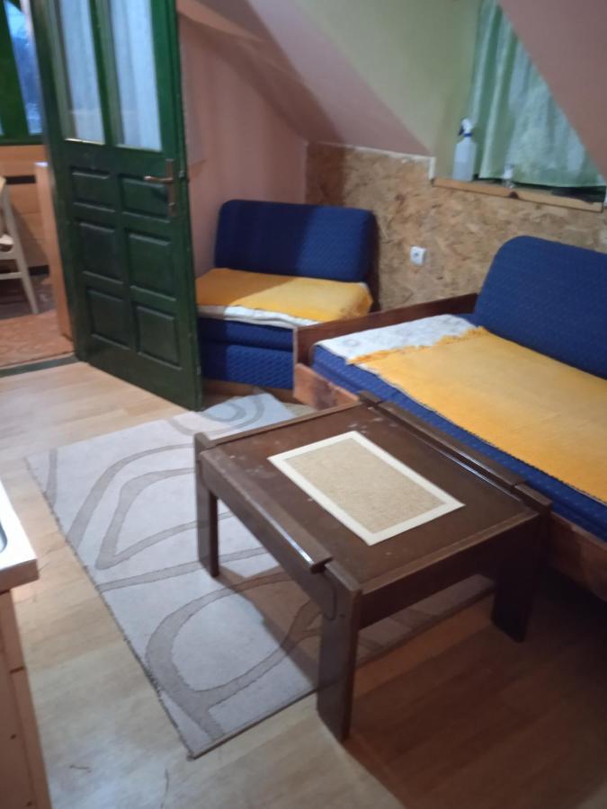 Holiday Home Vila Milka Kremna Luaran gambar