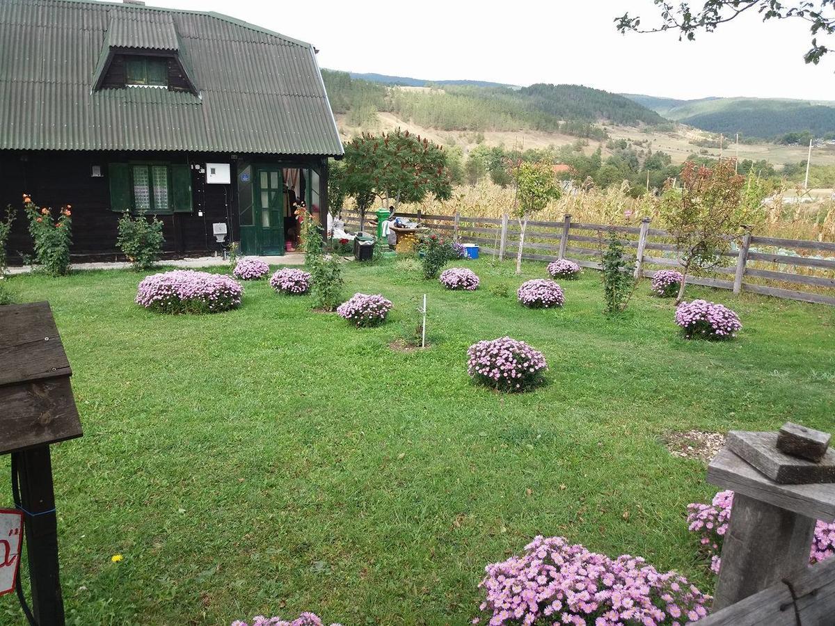 Holiday Home Vila Milka Kremna Luaran gambar